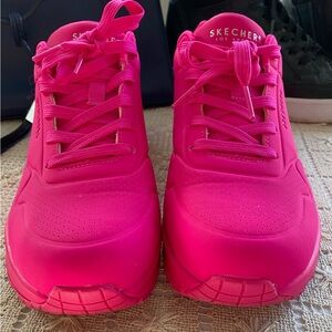 Skechers Uno Nightshades Neon Sneakers